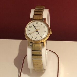 Timex wind up vintage watch